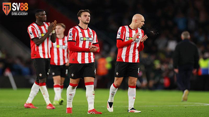 Phân tích phong độ Southampton vs Crystal Palace