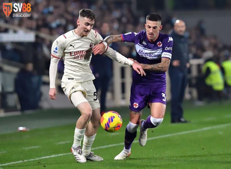 Soi kèo nhà cái Milan vs Fiorentina