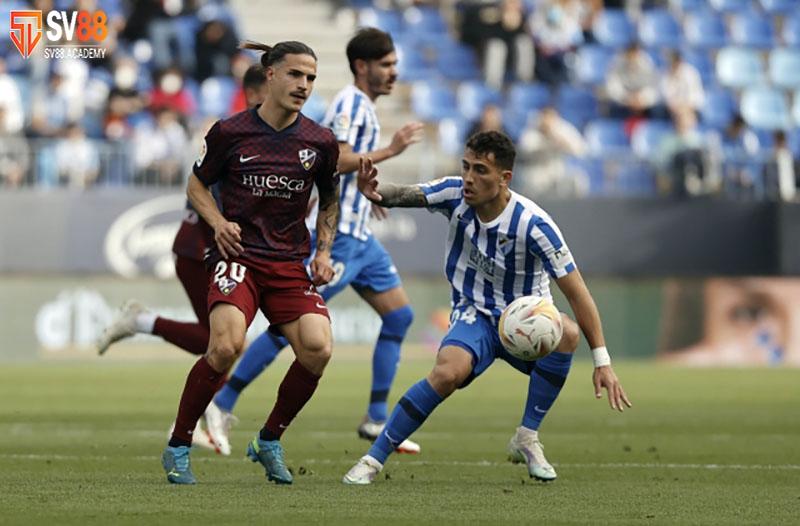 Soi kèo nhà cái trận Huesca vs Malaga
