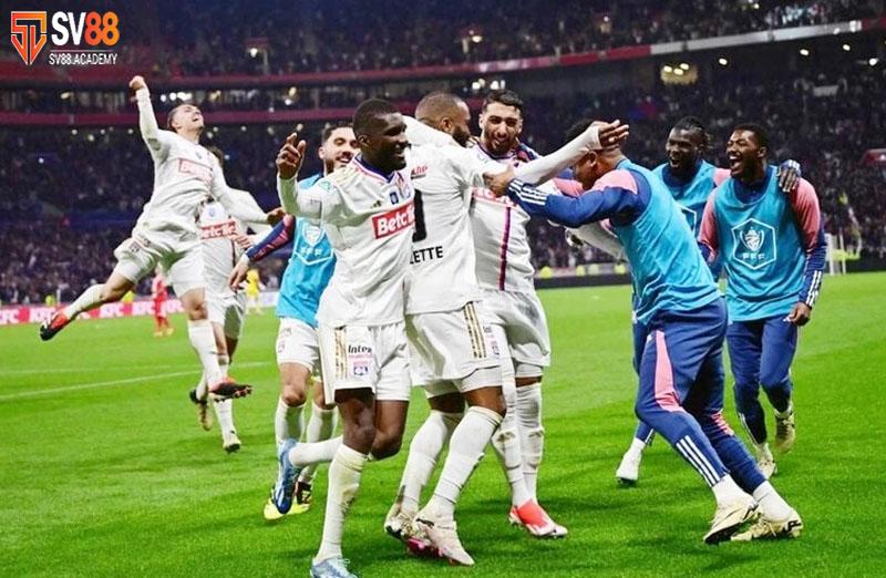 Thông tin lực lượng Lyon vs MU