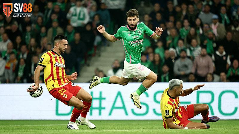 Thông tin lực lượng trước trận Lens vs Saint-Etienne