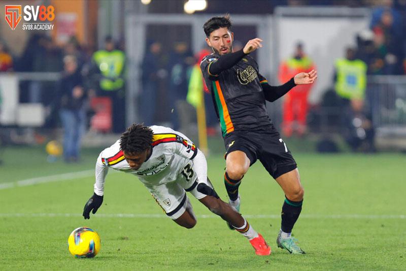 Tình hình lực lượng Lecce vs Venezia