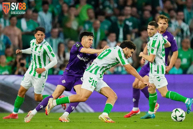 Dự đoán tỷ số Fiorentina vs Real Betis